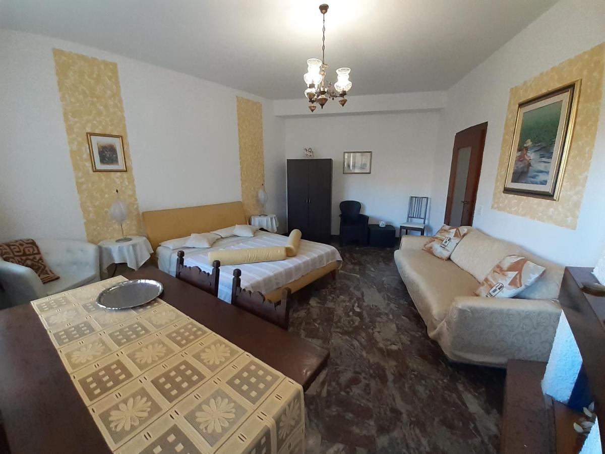 Saglia Apartments Malcesine Extérieur photo